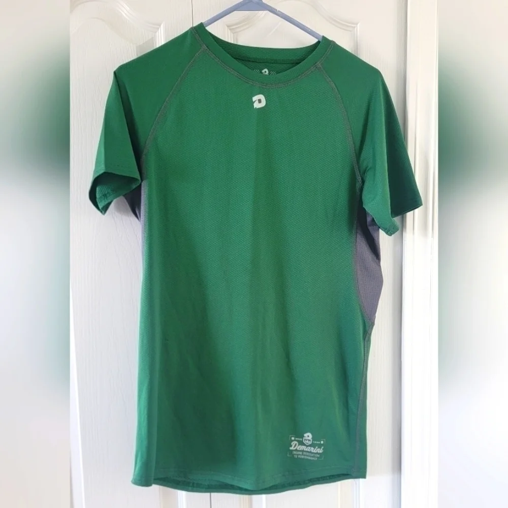 Boy DeMarini Game Day Short Sleeve Baseball Shirt Size Youth/Large